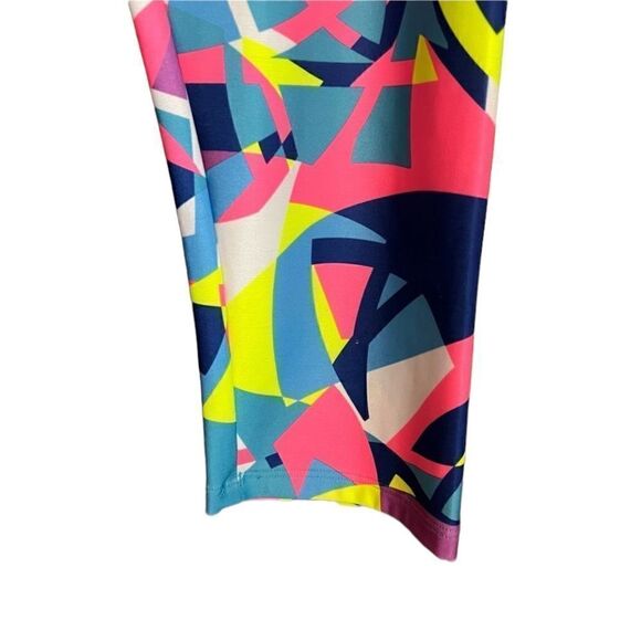 3 for $30! Under armour colourful compression capris - Picture 3 of 10